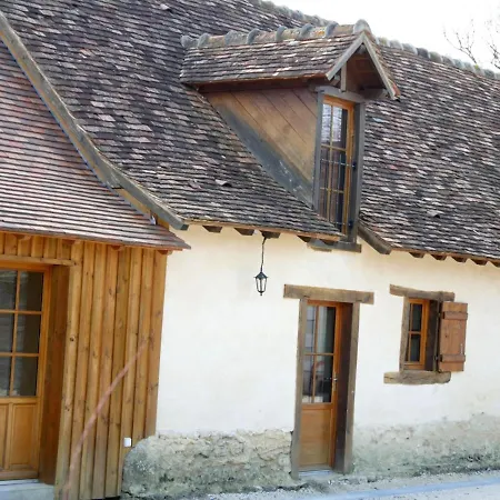 Maison La Puye, 3 Pieces, 5 Personnes - Fr-1-541-70 *